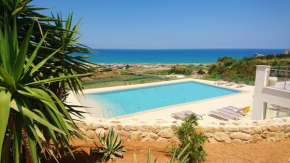La Blanca Resort & Spa